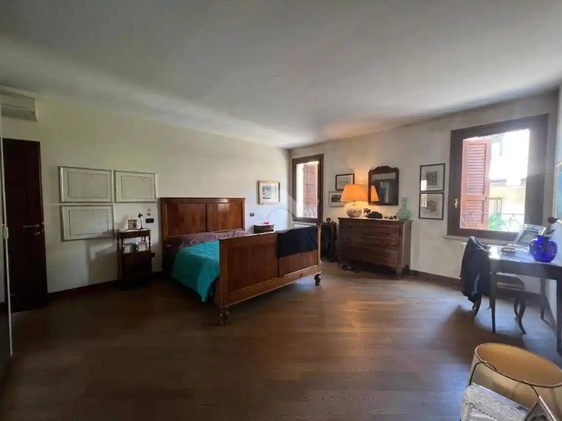 Casa indipendente in vendita a Mantova