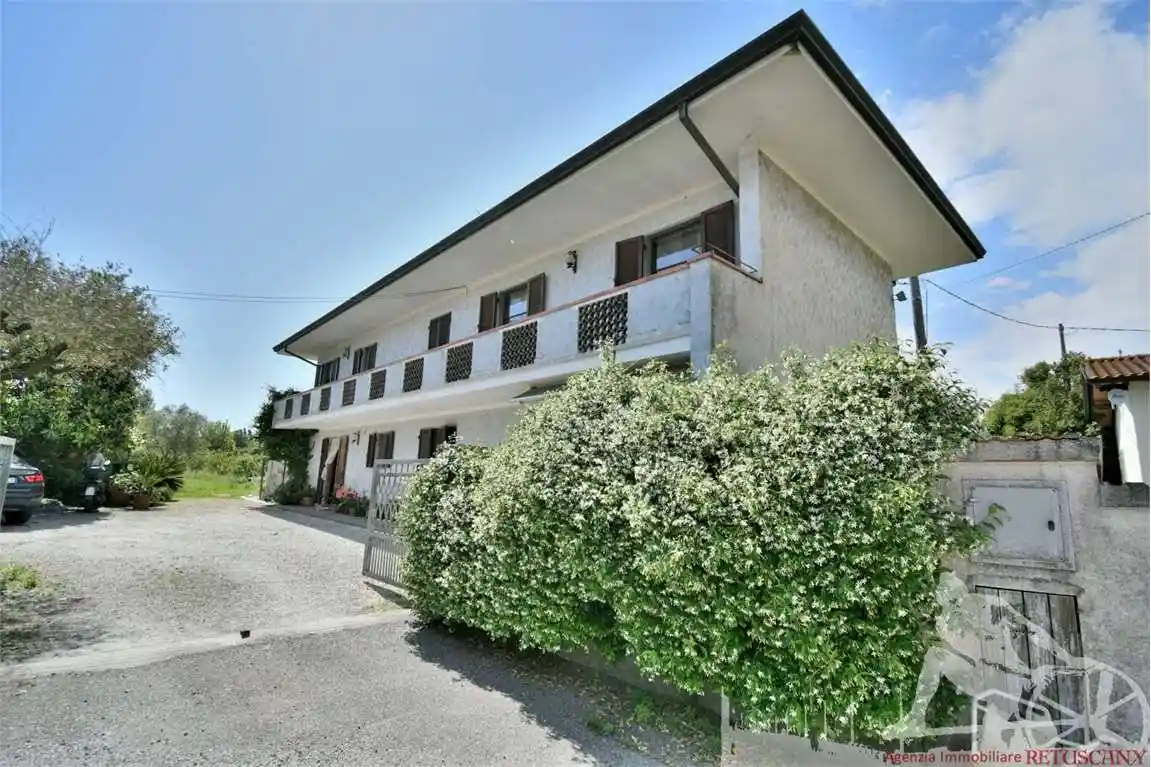 Rustico - Casale in vendita a Pietrasanta