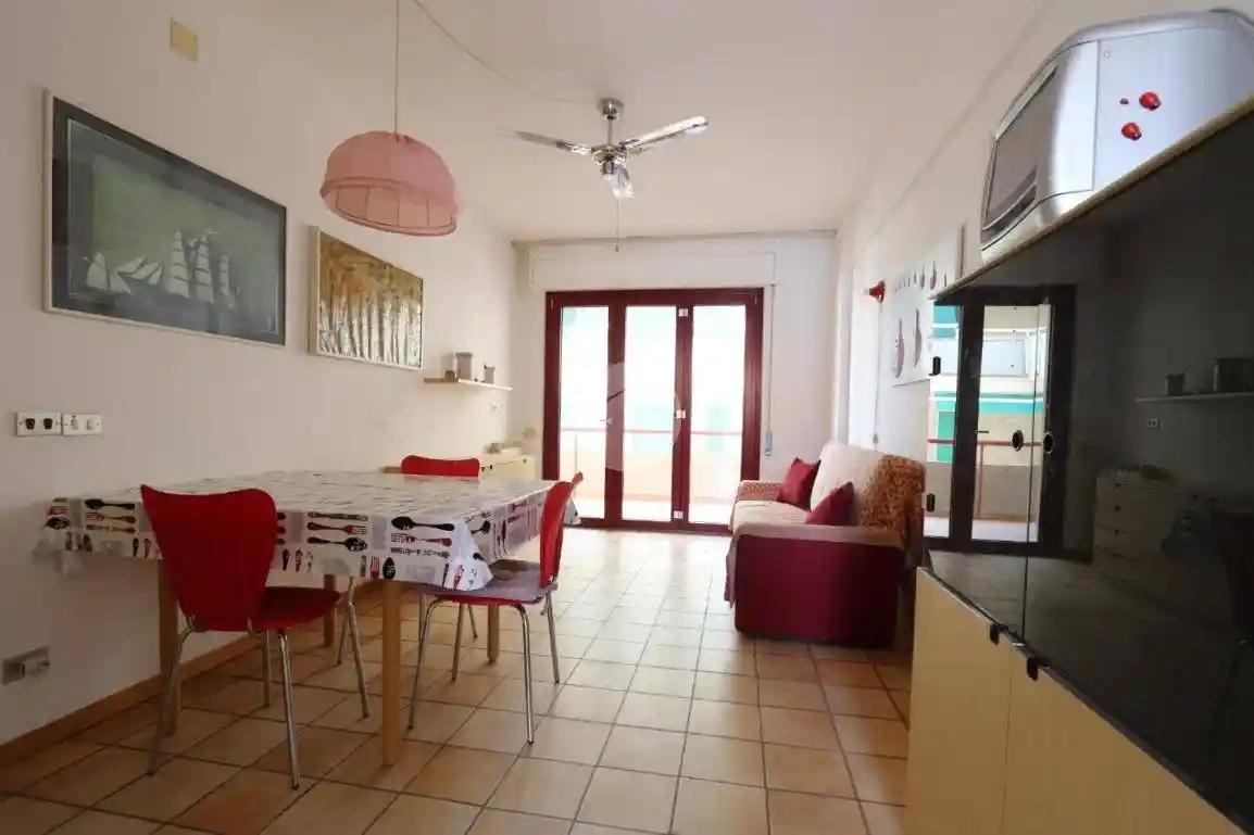 Trilocale via Etruria 5, Lungomare Marconi, Alba Adriatica - foto 4