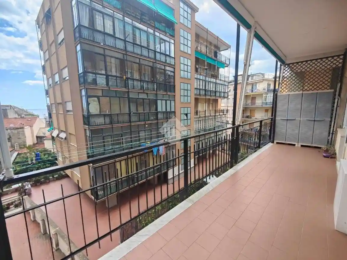 Appartamento in vendita a Albissola Marina