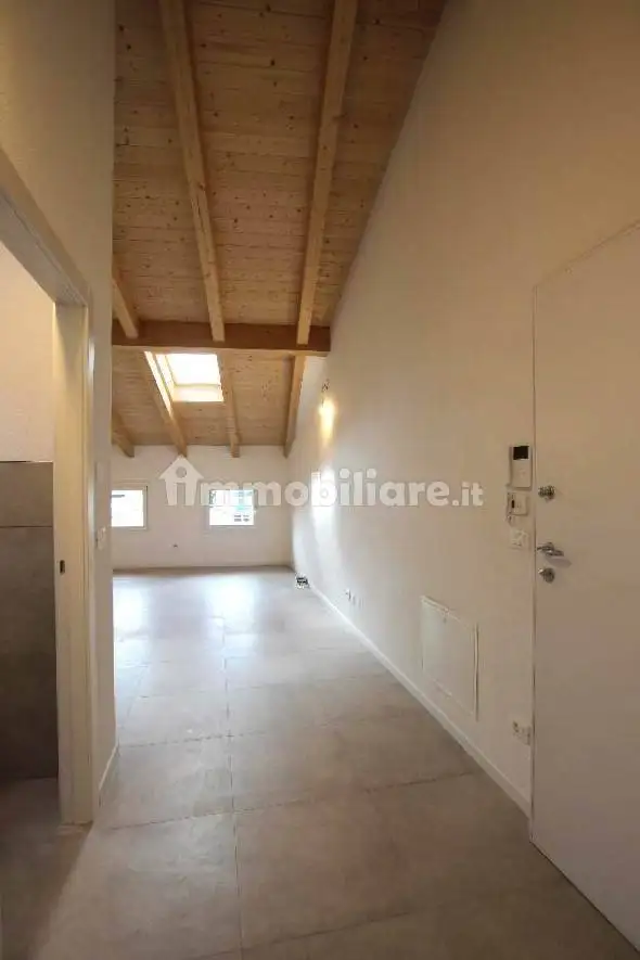 Bilocale via Ugo Bassi 62, Cento Paese, Cento - foto 2