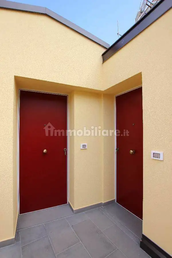 Trilocale via Ugo Bassi 62, Cento Paese, Cento - foto 2