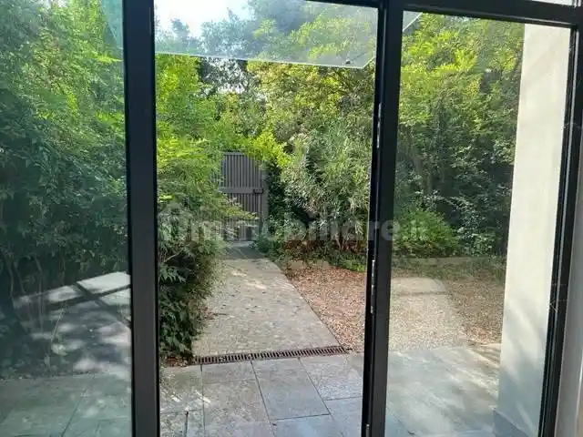 Casa indipendente in vendita a Piacenza