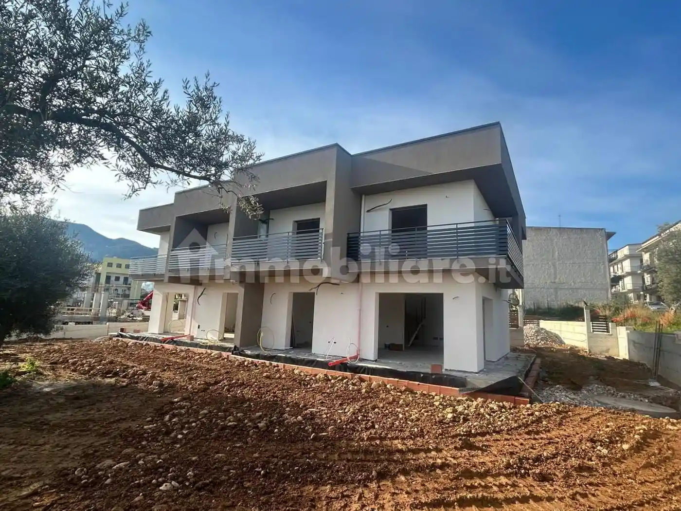 Villa in vendita a Altavilla Milicia