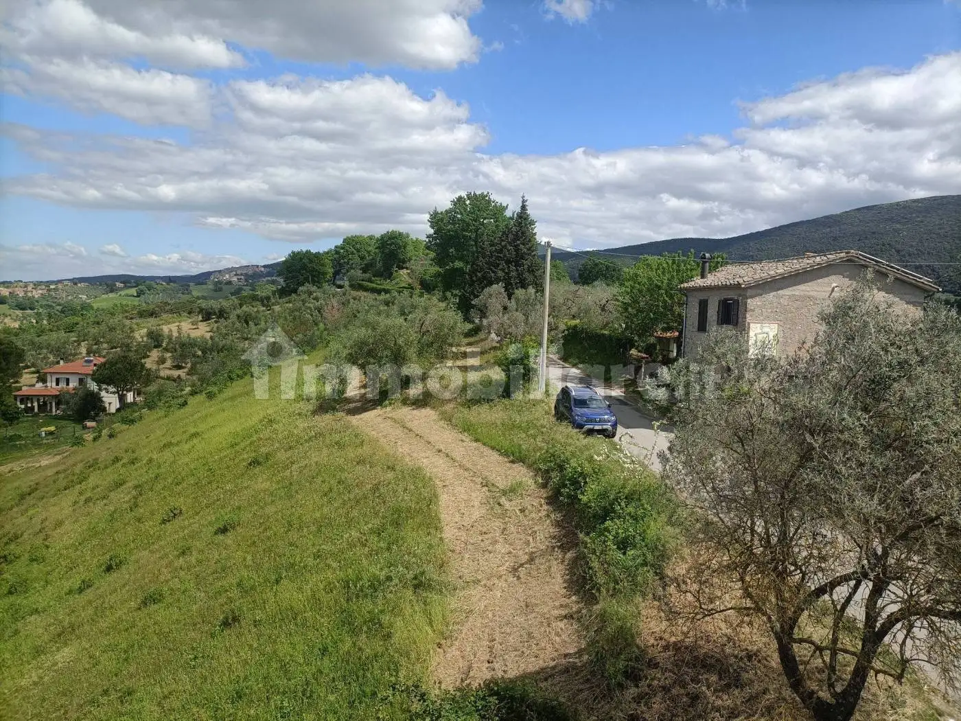 Casa indipendente in vendita a Montebuono