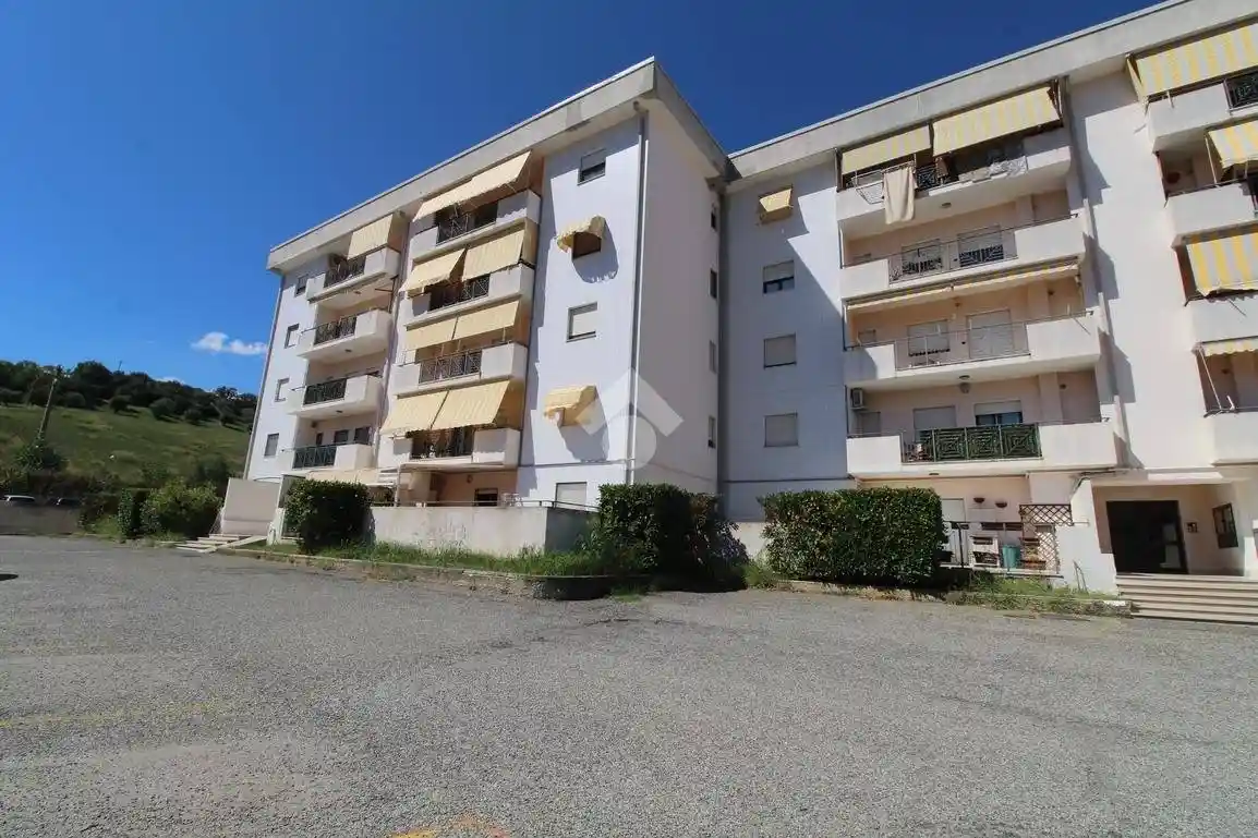 Trilocale via Alessandro Manzoni 58, Montalto Uffugo - foto 3