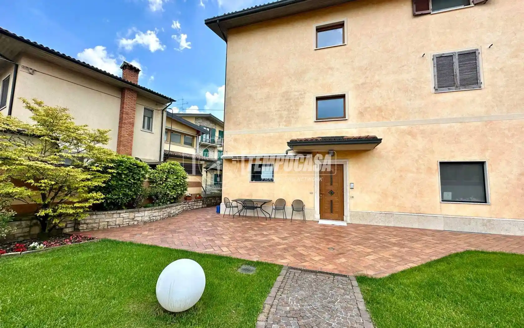 Villa in vendita a Villongo