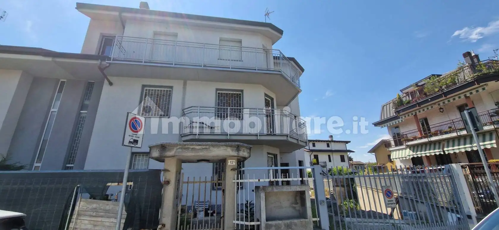 Villa in vendita a Cernusco sul Naviglio