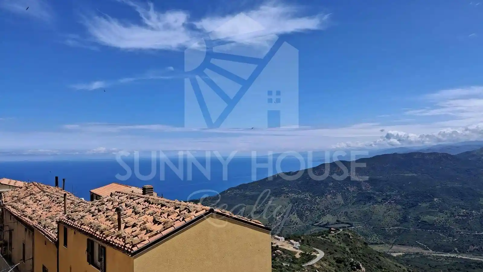 Appartamento in vendita a Pollina