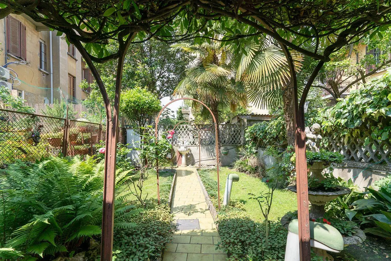 Villa a schiera in vendita a Milano