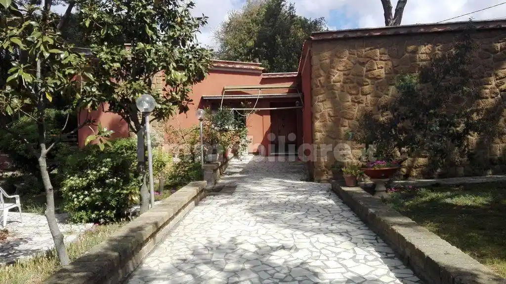 Villa unifamiliare via Rimini 12, Lido di Cincinnato - Sirene, Anzio - foto 4