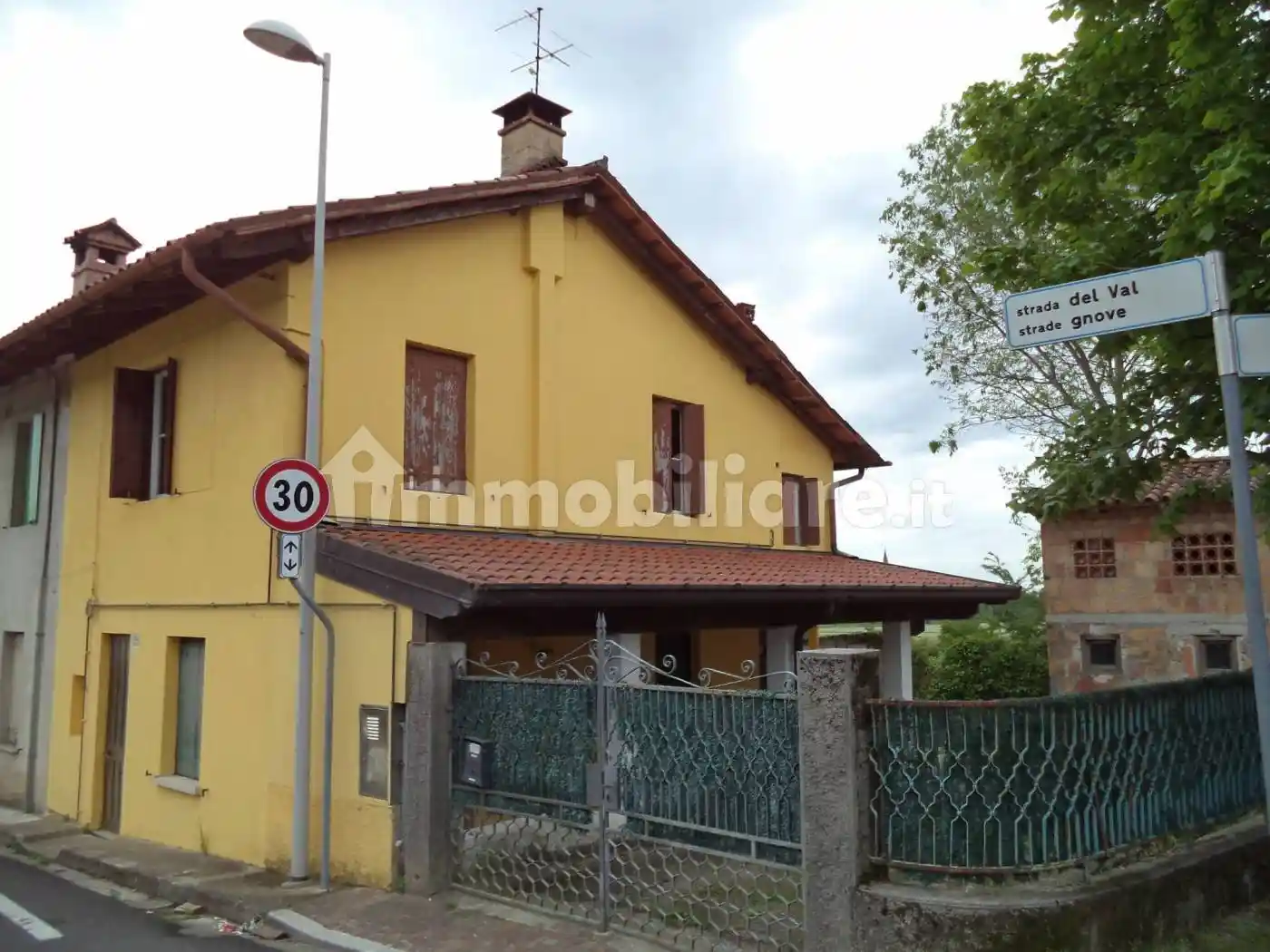 Villa in affitto a Moruzzo