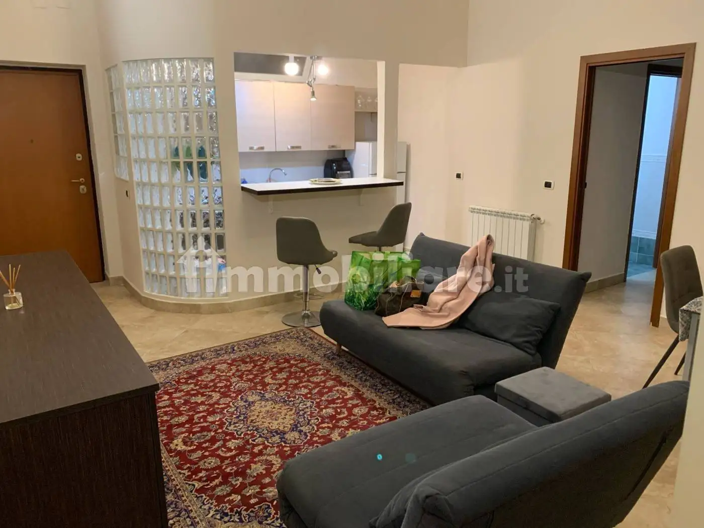 Trilocale via Celona 13, Ganzirri, Messina