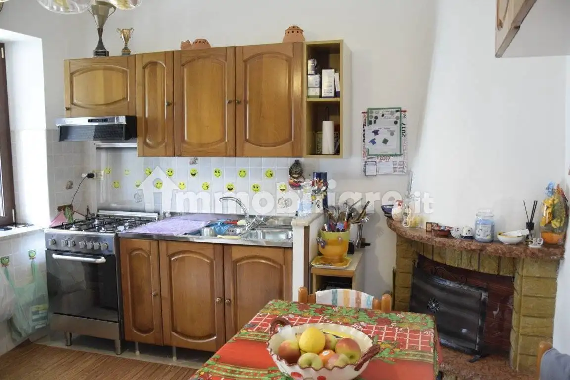 Appartamento via Cese, Casali, Castelnuovo Parano - foto 2