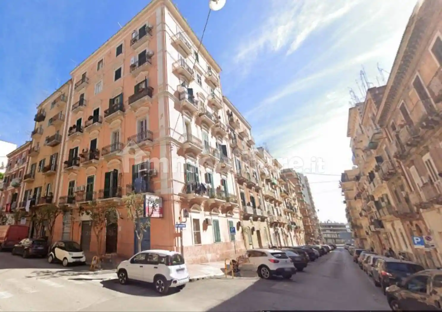 Palazzo - Edificio in vendita a Taranto