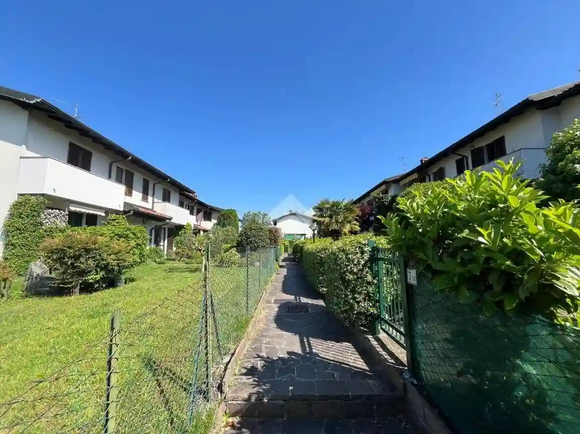 Villetta a schiera - foto 2