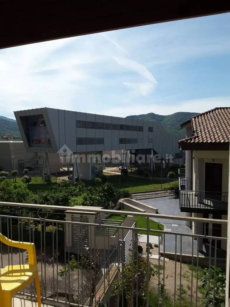 Appartamento in vendita a Giffoni Valle Piana