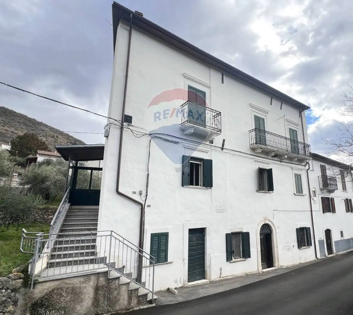 Casa indipendente in vendita a Ofena