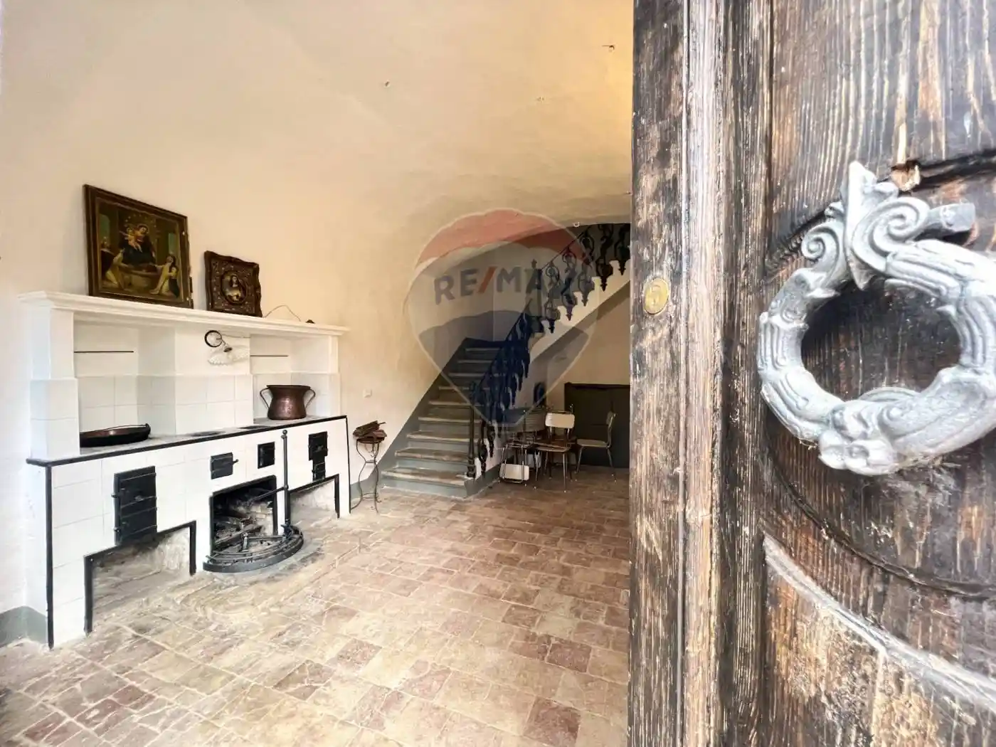 Terratetto plurifamiliare 213 m², buono stato, Centro, Ofena - foto 2