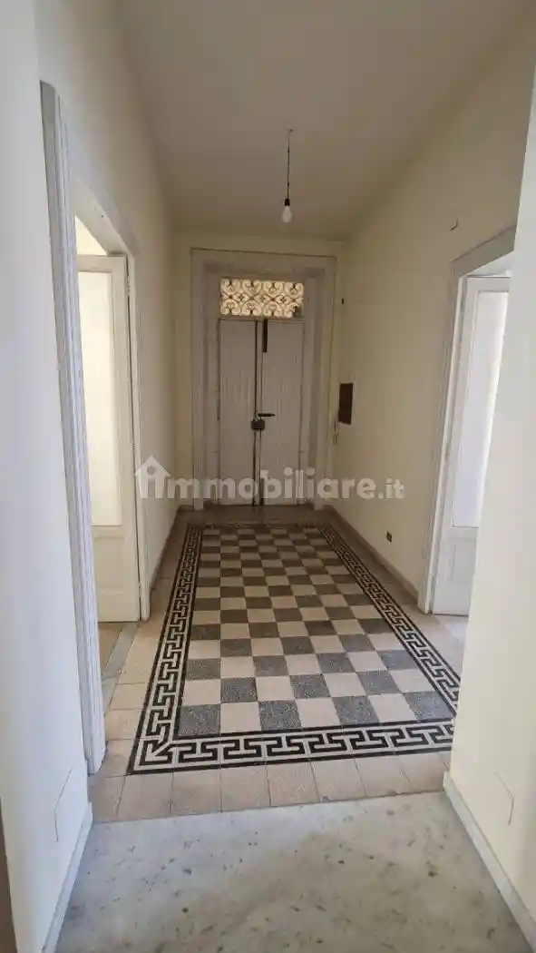 Appartamento via Isonzo 30, Centro, Cosenza - foto 3