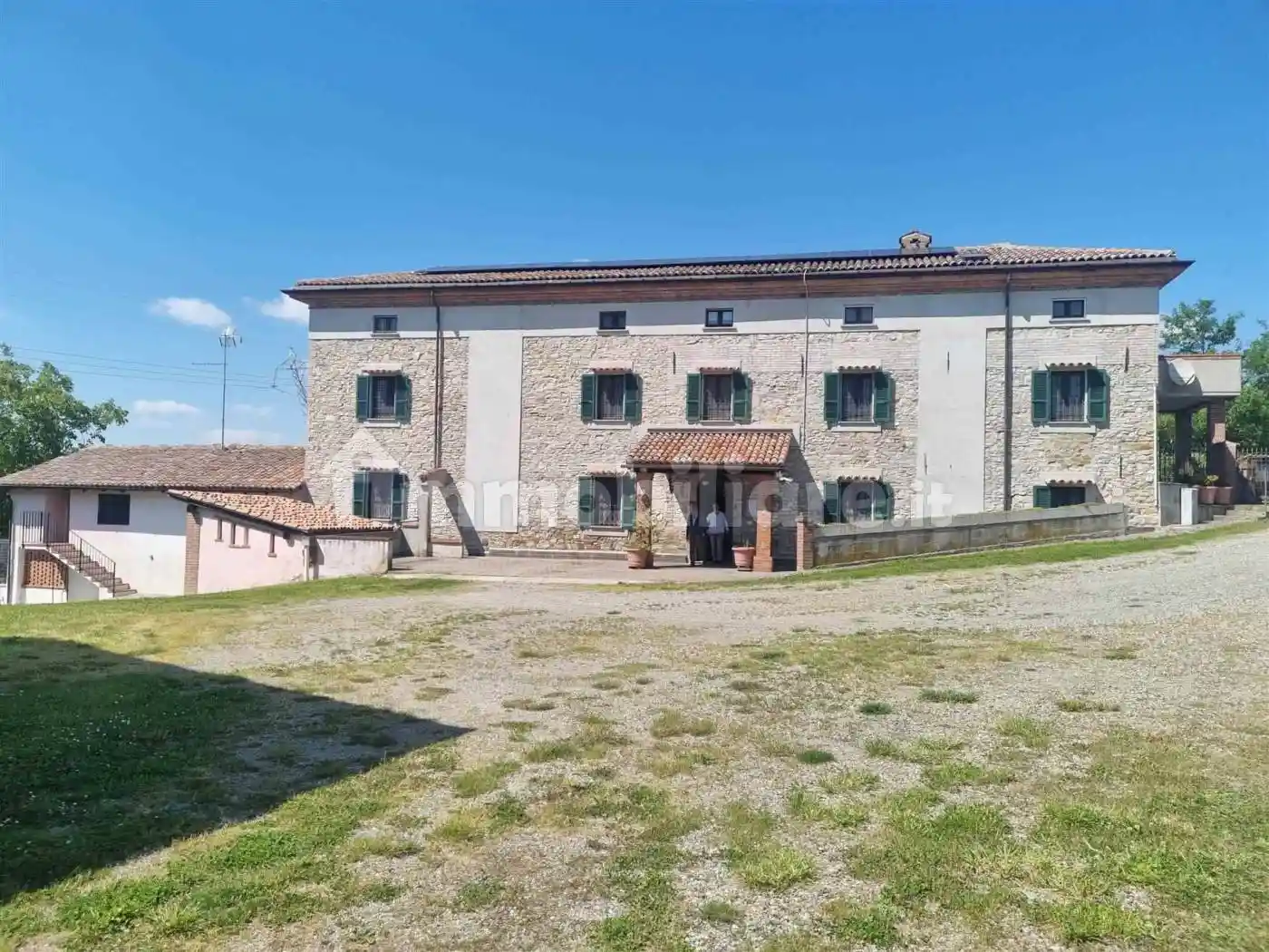 Rustico - Casale in vendita a Gazzola