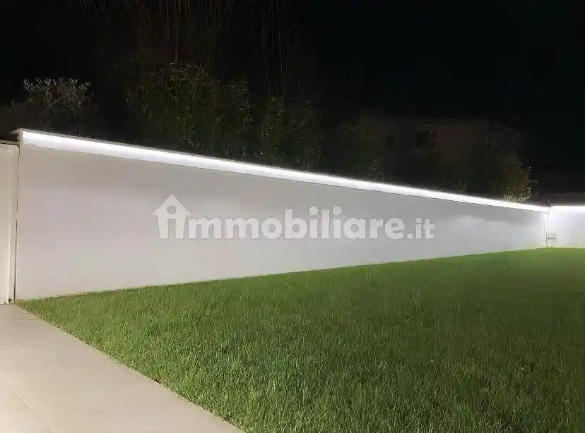 Villetta a schiera in vendita a Anguillara Sabazia