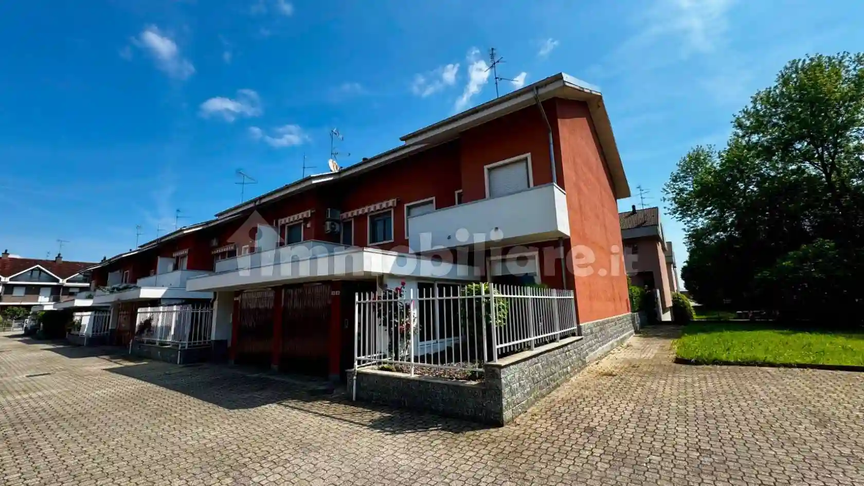 Villetta a schiera - foto 2