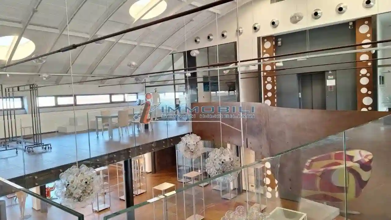 Palazzo - Edificio - foto 2