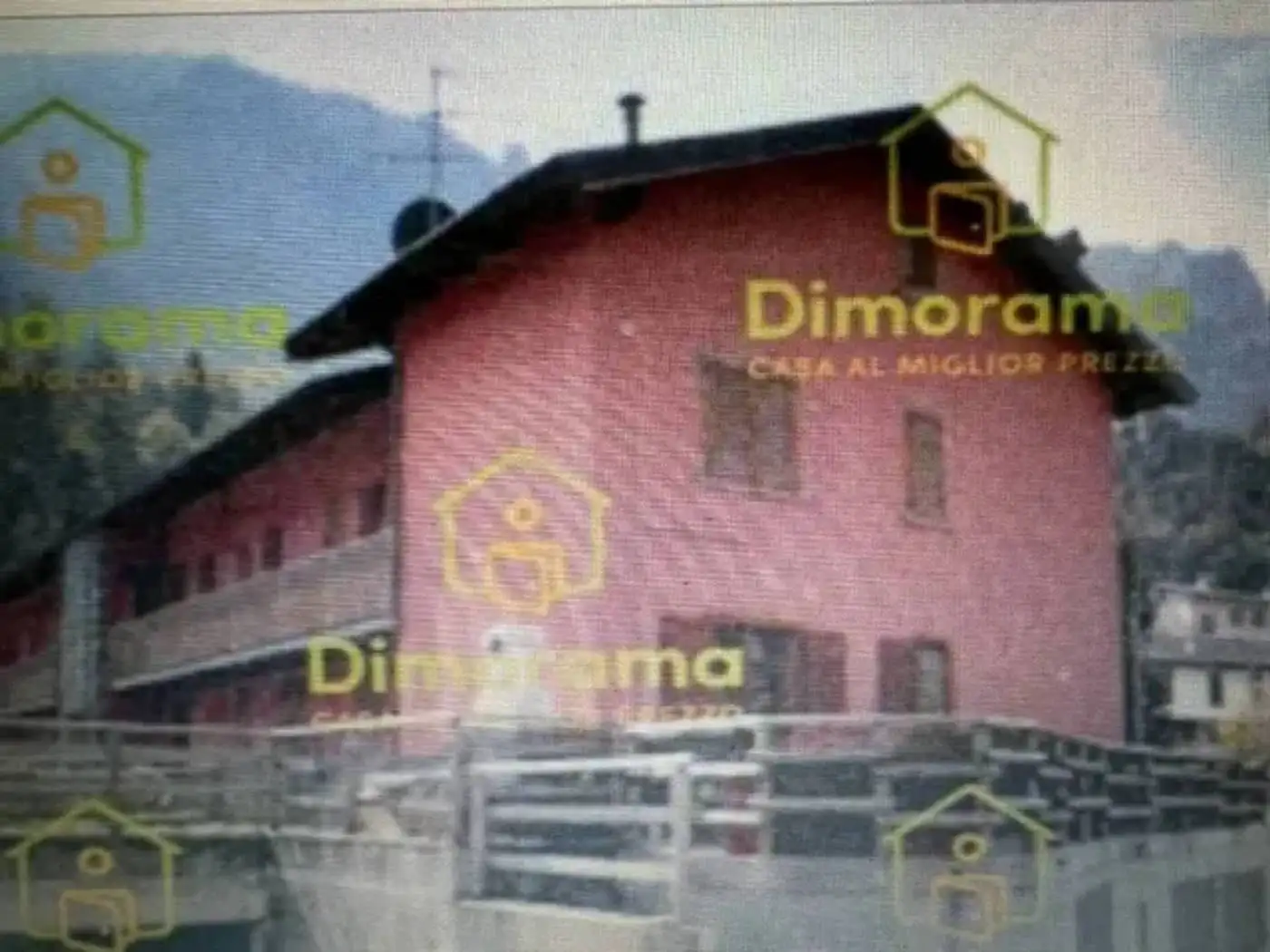 Villetta a schiera in vendita a Lenna