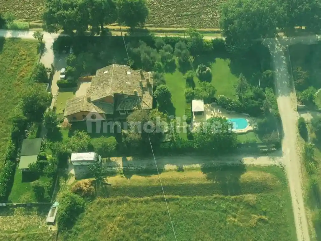 Villa unifamiliare, ottimo stato, 700 m², Bellocchi - Falcineto, Fano - foto 2