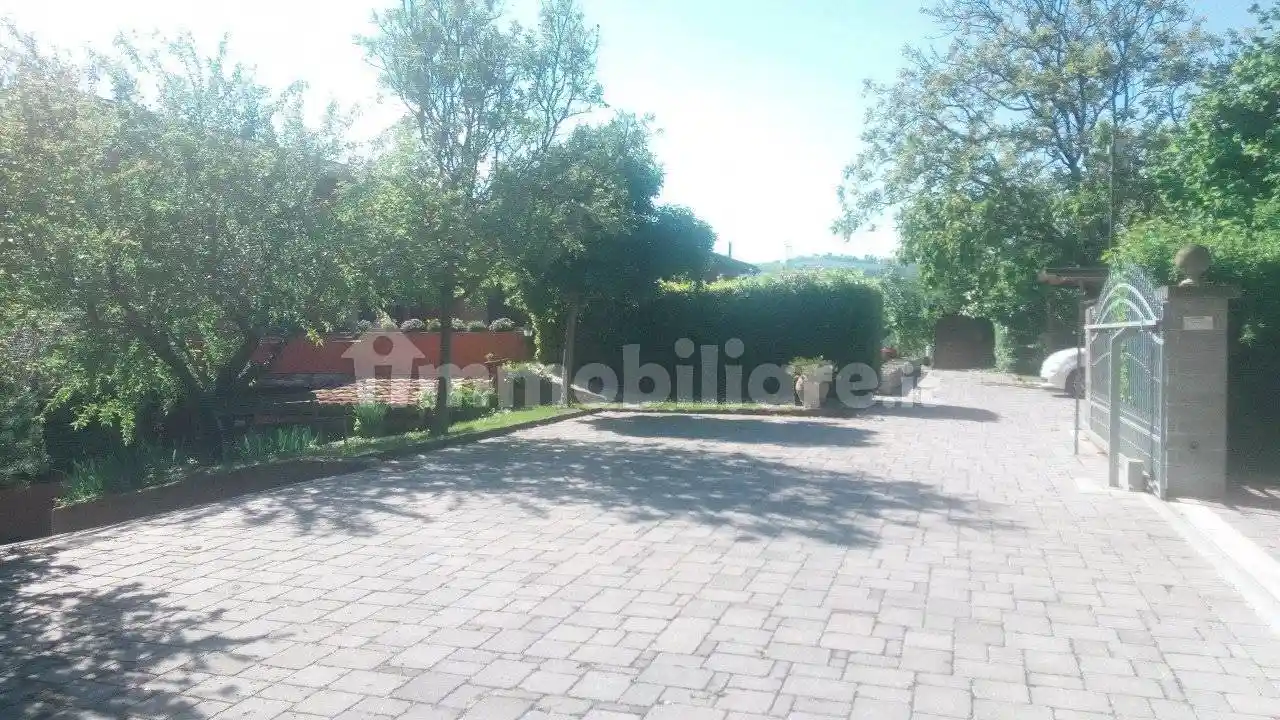 Villa unifamiliare, ottimo stato, 700 m², Bellocchi - Falcineto, Fano - foto 4