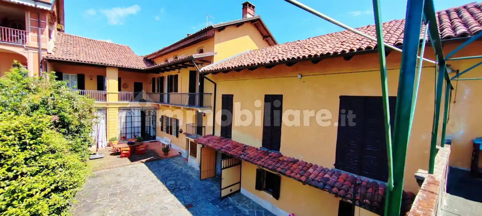 Villa in vendita a Roasio