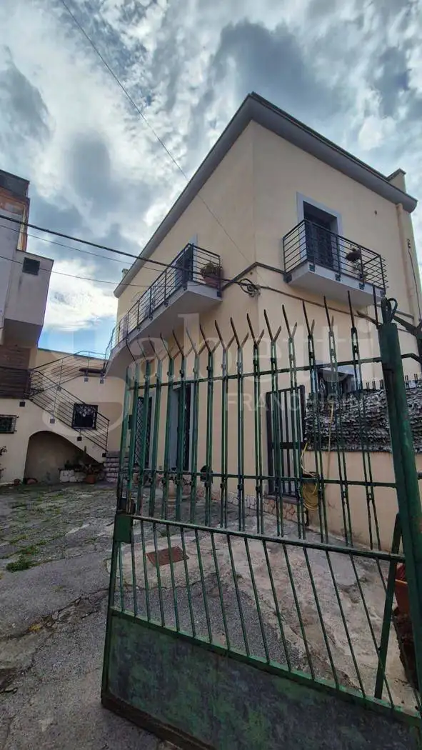 Casa indipendente in vendita a Boscotrecase