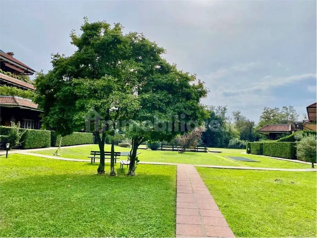 Trilocale via Calchirola 20, Centro, Bosisio Parini - foto 3