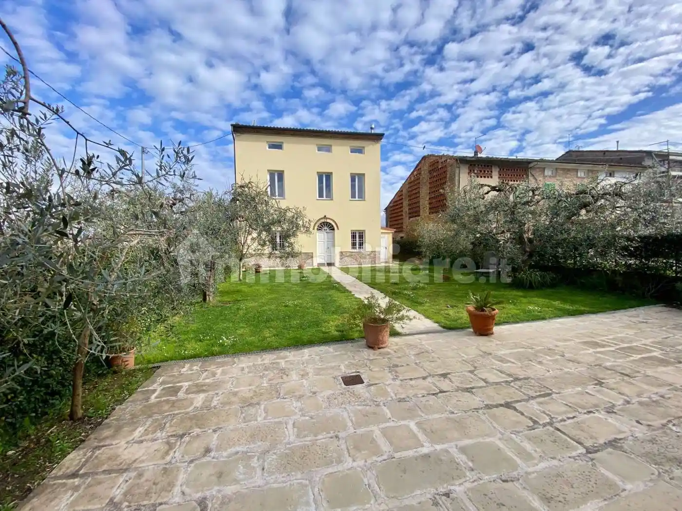 Rustico - Casale in vendita a Capannori