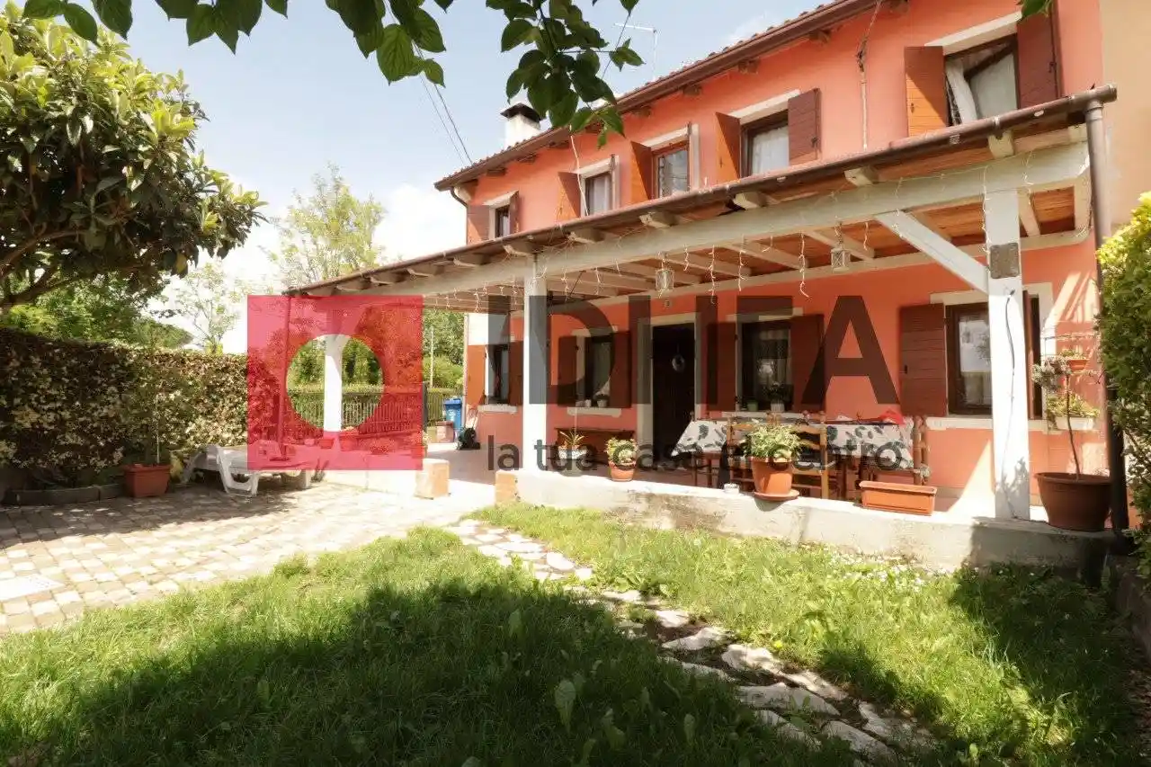 Villa in vendita a Breda di Piave