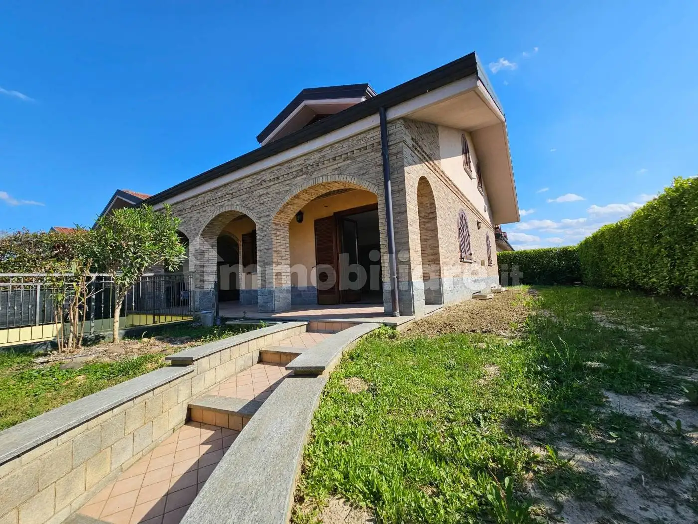 Villa in vendita a Lombardore