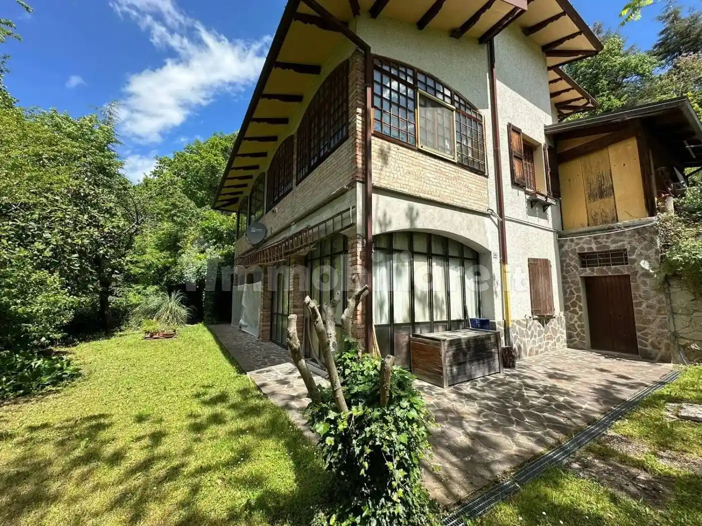 Villa in vendita a Castel d'Aiano