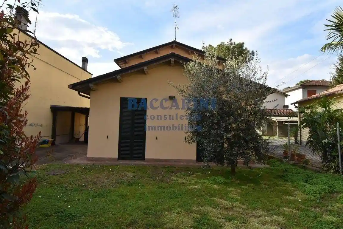 Casa indipendente in vendita a Faenza