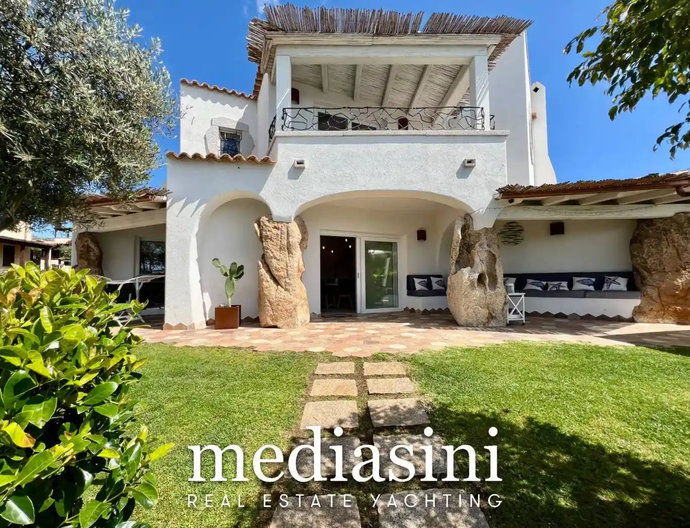 Villa in vendita a Olbia