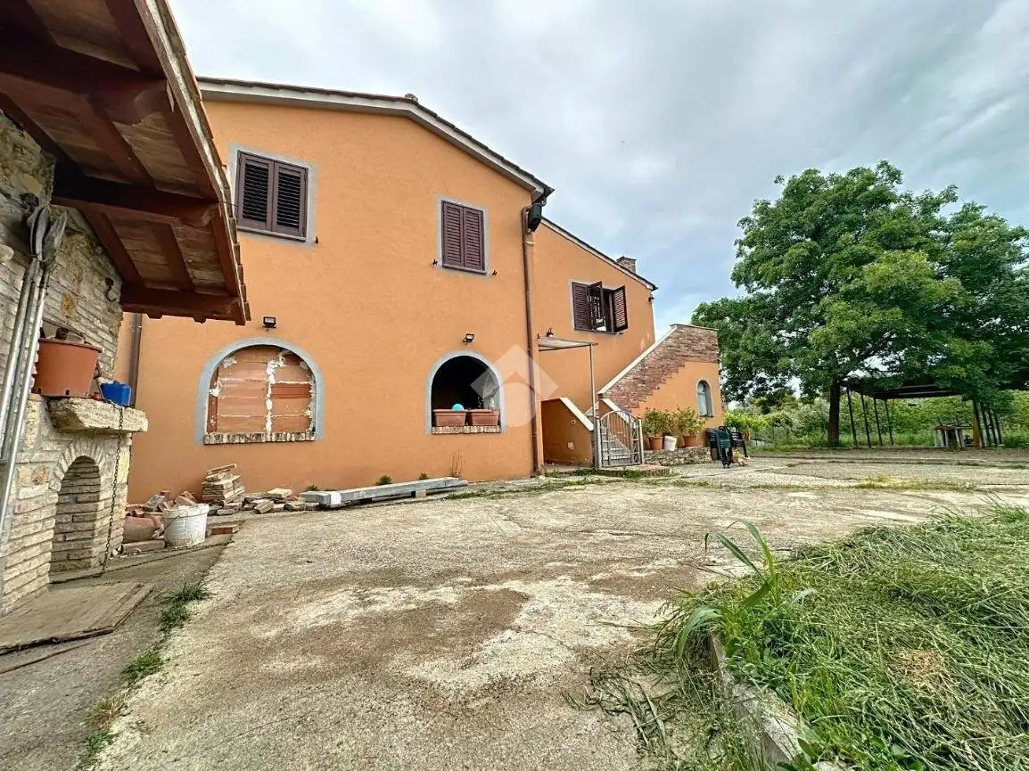 Rustico - Casale in vendita a Casciana Terme Lari
