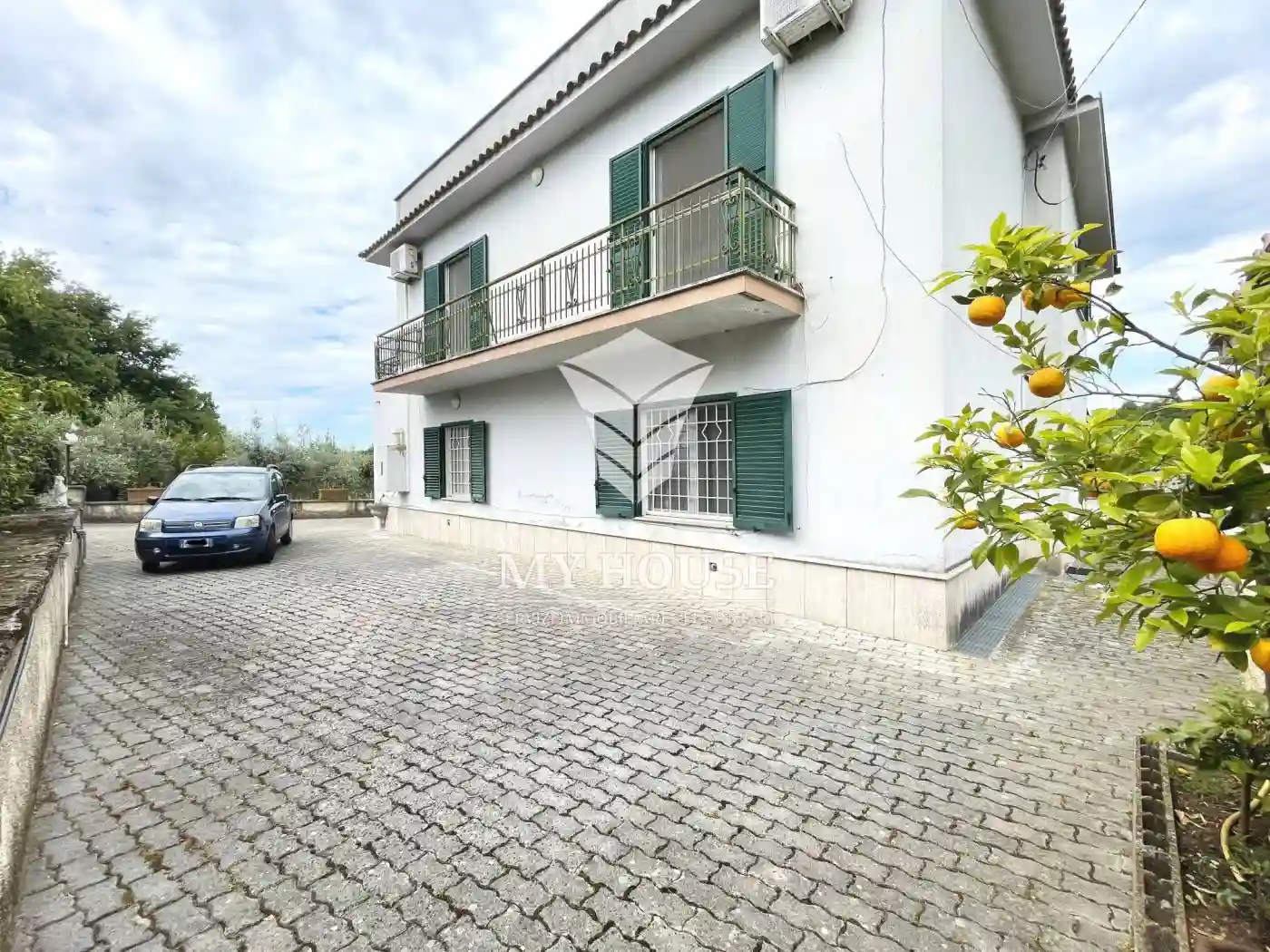 Villa - foto 2