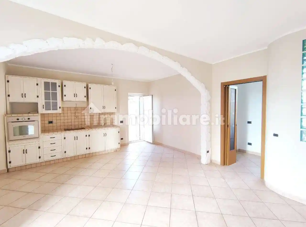 Appartamento in vendita a Cornate d'Adda