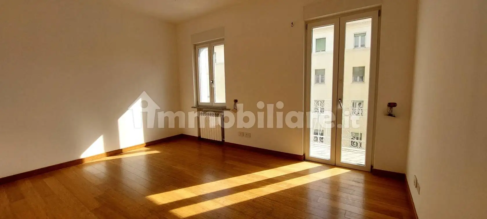 Appartamento in affitto a Valenza