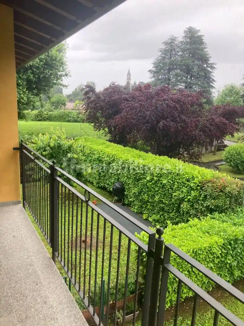 Appartamento in vendita a Guanzate