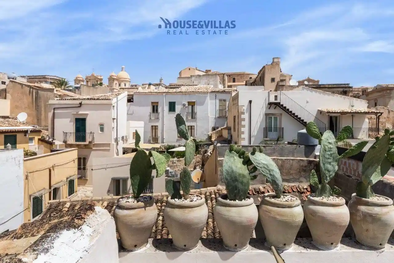 Casa indipendente in vendita a Noto
