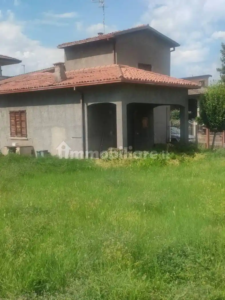 Villa in vendita a Ghedi