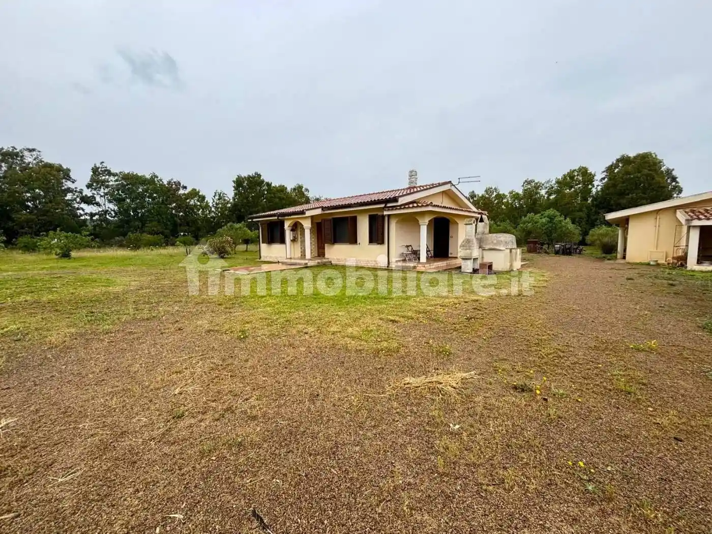 Villa in vendita a Uta