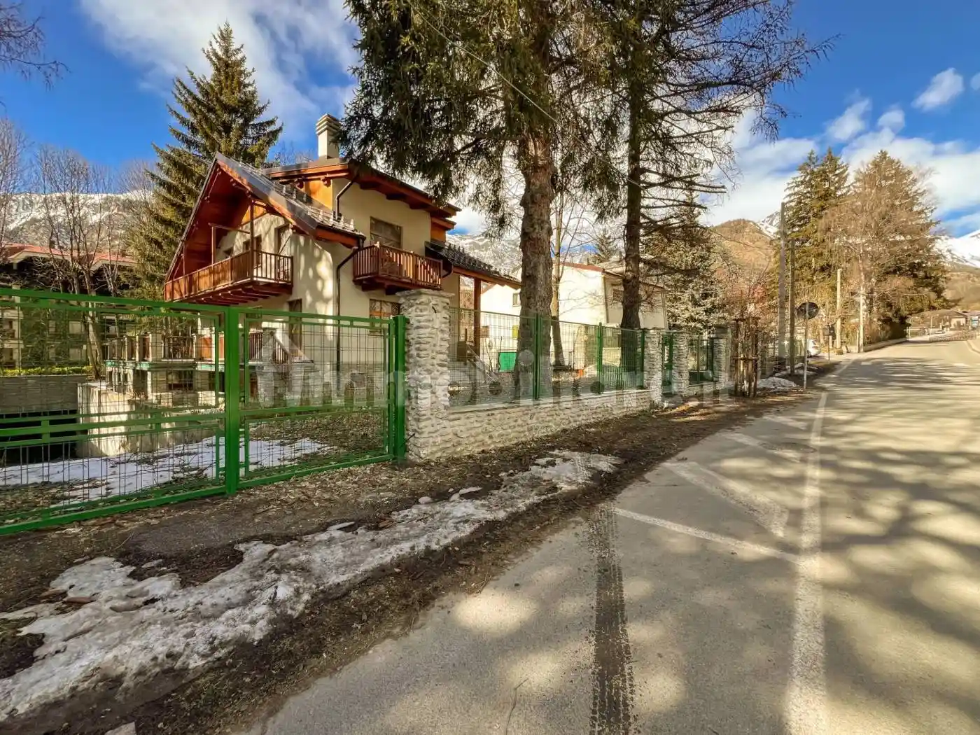 Villa in vendita a Bardonecchia