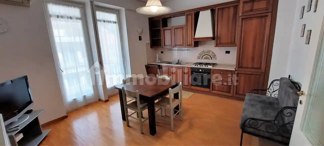 Appartamento in affitto a Alba